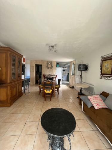 Apartamento Maison de Famille Proche Plage- 4estg7bis