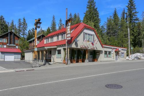 Collins Lake Condo