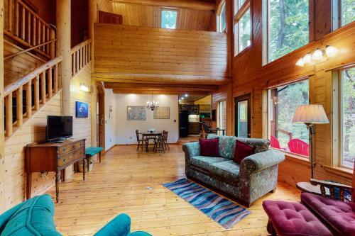 Gail's Lodge