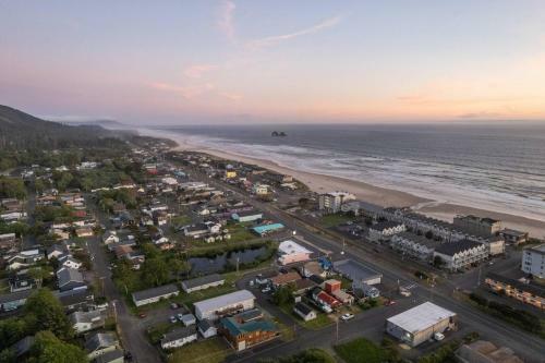 Cedar Lodge At Rockaway
