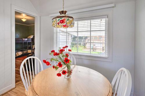 Charming Seaside Abode, Half-mile To Beach!