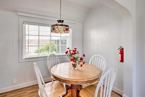 Charming Seaside Abode, Half-mile To Beach!