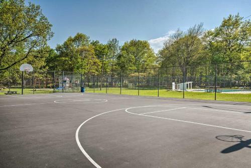 Albrightsville Retreat With Community Amenities