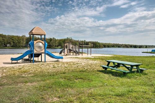 Albrightsville Retreat With Community Amenities