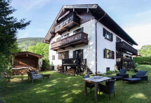 Apartamento Moderne Traditionelle Fewo Mit Bergblick In Tegernsee