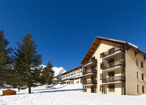 Hotel Vvf L'alpazur � Serre Chevalier