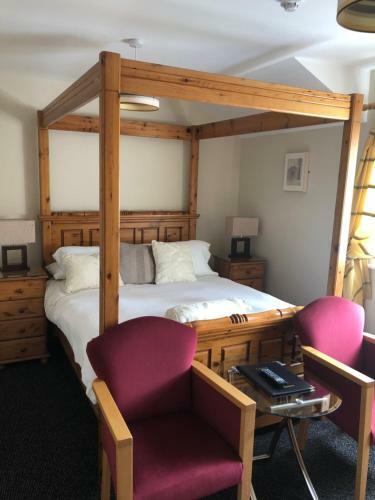 Hostal Laragh House B&B