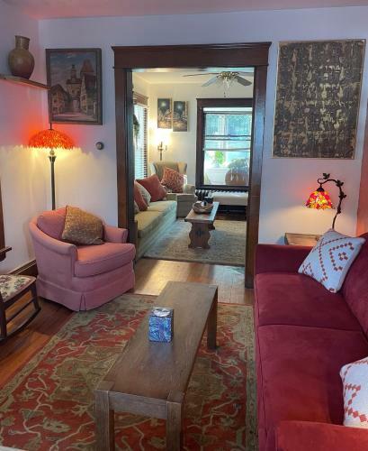5 Star Cozy Venetian