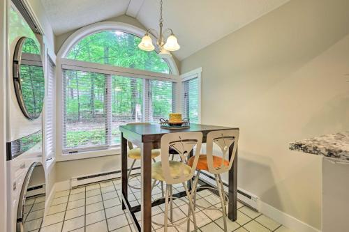 Lakefront Pocono Pines Paradise With Deck!