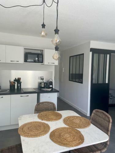 Apartamento Baux-de-provence - Appartement Avec Vue