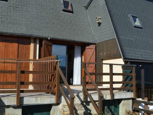 Chalet Les Angles, 3 Pi�ces, 4 Personnes - Fr-1-593-77