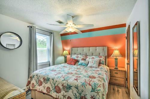 Apartamento Island Condo With Balcony, Golf Course Views!