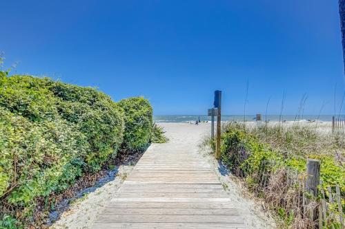 1b Seagrove Villa