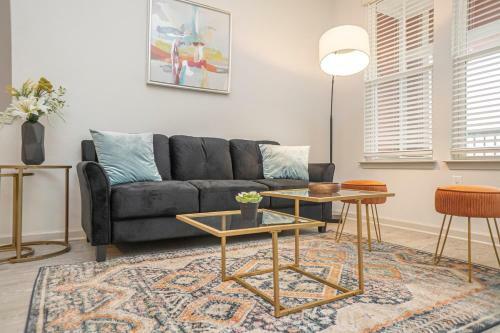 Apartamento Bright & Beautiful Apt, Near Clt, Parking