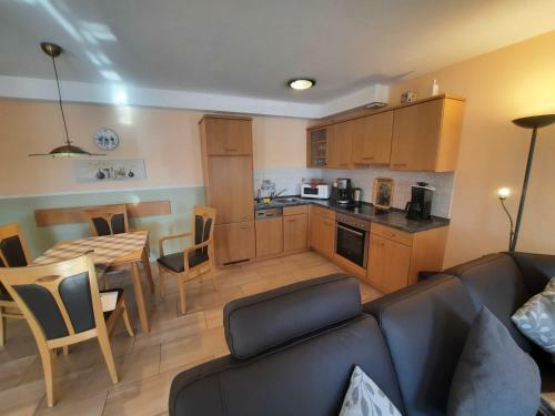 Apartamento Ferienwohnung "waren Am Hafen" Objekt-id 11992-8