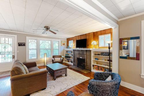 Chattaboogie Bungalow