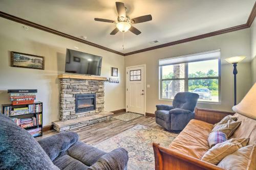 Apartamento Cozy Townsend Condo, Resort-style Amenities!