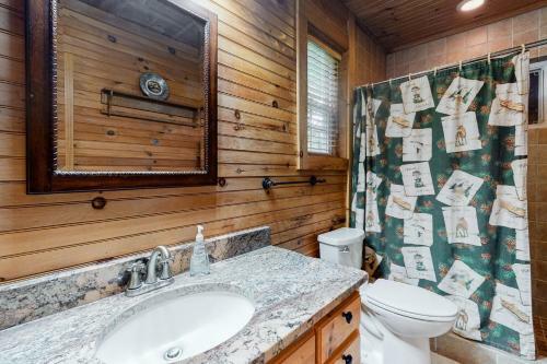 Waters Edge Cabin