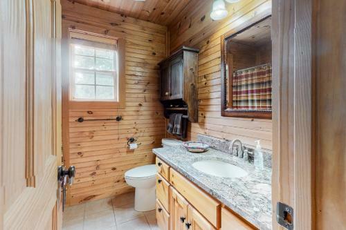 Waters Edge Cabin
