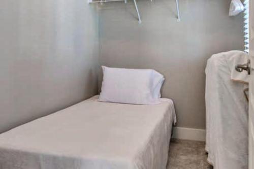 Phillips Place Condos I