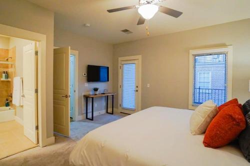 Phillips Place Condos I