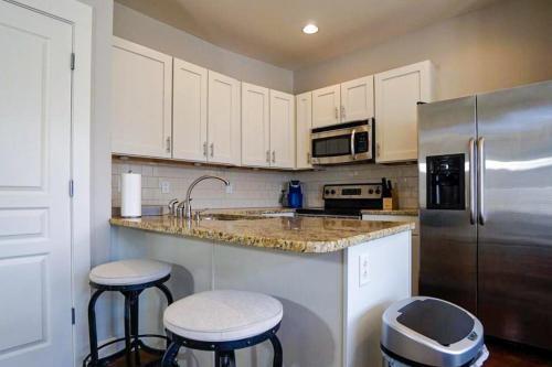 Phillips Place Condos II