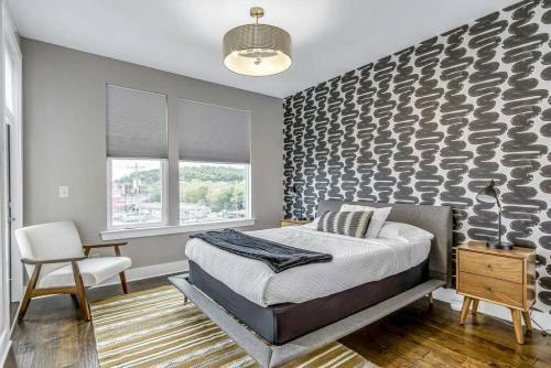 Big New And Modern With Skyline View Mural And Ping Pong
