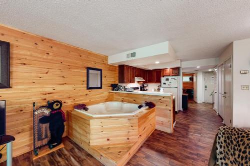 Falling Waters Condo