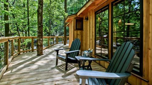 The Maple In Treehouse Grove At Norton Creek