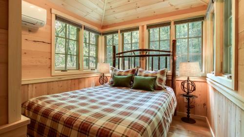 The Maple In Treehouse Grove At Norton Creek