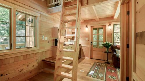 The Maple In Treehouse Grove At Norton Creek