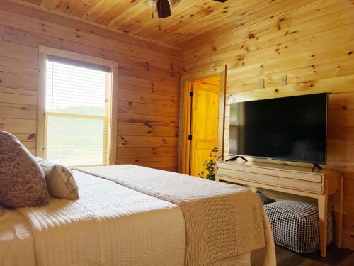 Sweet Tea Timber Indoor Pool Hot Tub