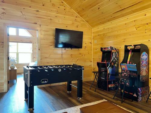 Sweet Tea Timber Indoor Pool Hot Tub