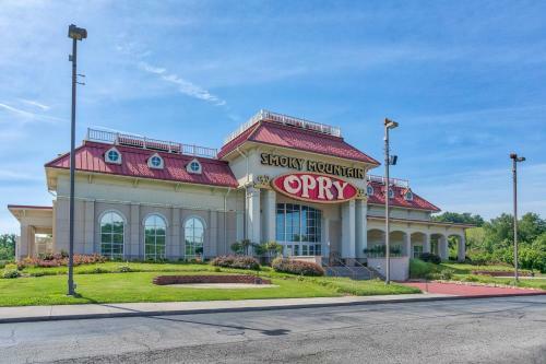 Pigeon Forge Escape