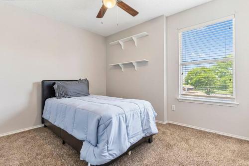 Apartamento Beautiful 3-bedroom Home With Relaxing Sunroom