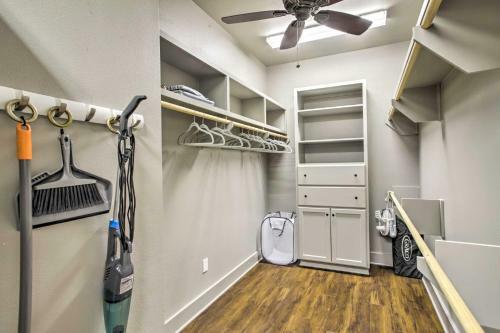 Chappell Hill Casita With Great Outdoor Space!