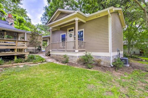 Chappell Hill Casita With Great Outdoor Space!