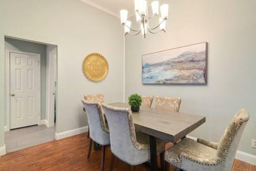 Flower Mound Updated 3 Br-10 Min To Dfw Airport!