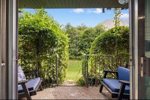 Wow, Brand New, Luxurious, At&t Dfw Home- Book Now!!!
