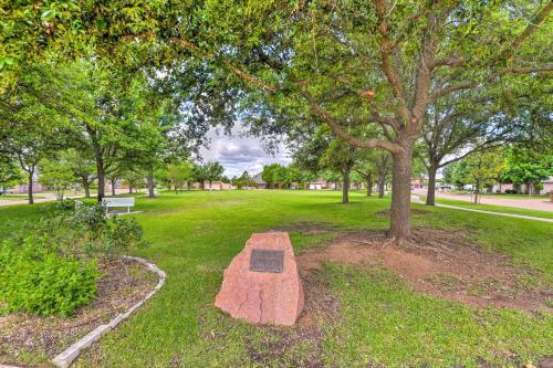 Waterfront Granbury Retreat With Dock And Slip!
