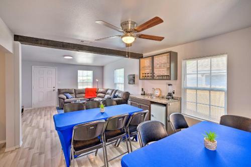 Family-friendly Fort Worth Home With Fire Pit!