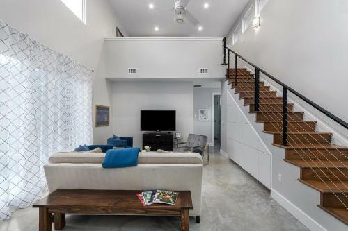 509 N Adams - Whole