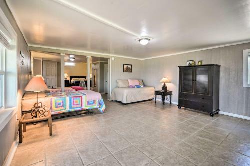 Waterfront Kingsland Home With Boat Dock And Slip