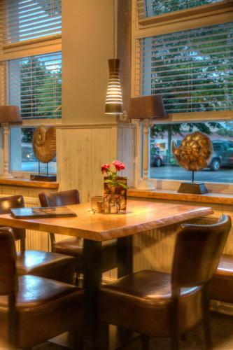 Hostal Restaurant Und Pension Zur Nassen Ecke
