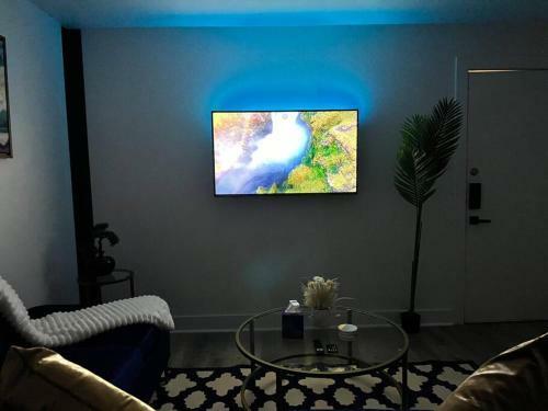 Apartamento Modern & Peaceful Minutes To Downtown