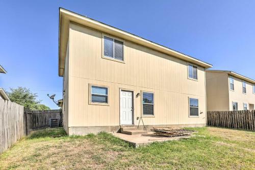 Spacious And Sunny Austin Home About 12 Mi To Dtwn!