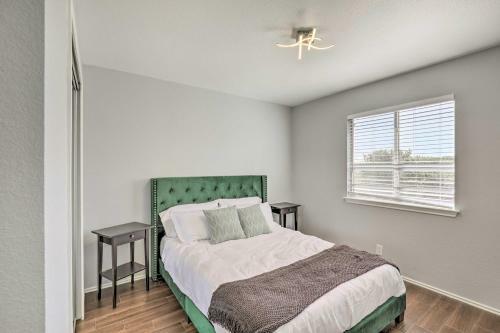 Spacious And Sunny Austin Home About 12 Mi To Dtwn!