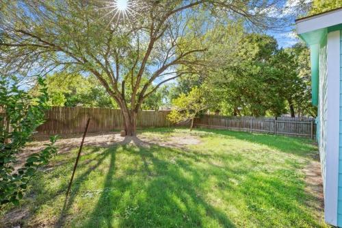 South Austin Oasis Dogs And Long Term Stays Welcome