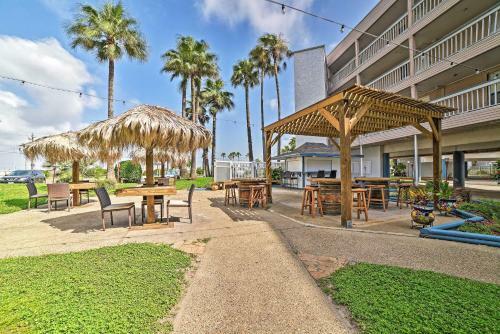 Apartamento Corpus Christi Condo With Community Amenities!