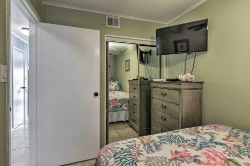 Apartamento Corpus Christi Condo With Community Amenities!